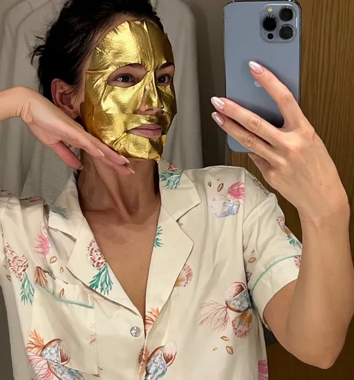 Аида Гарифуллина в пижаме