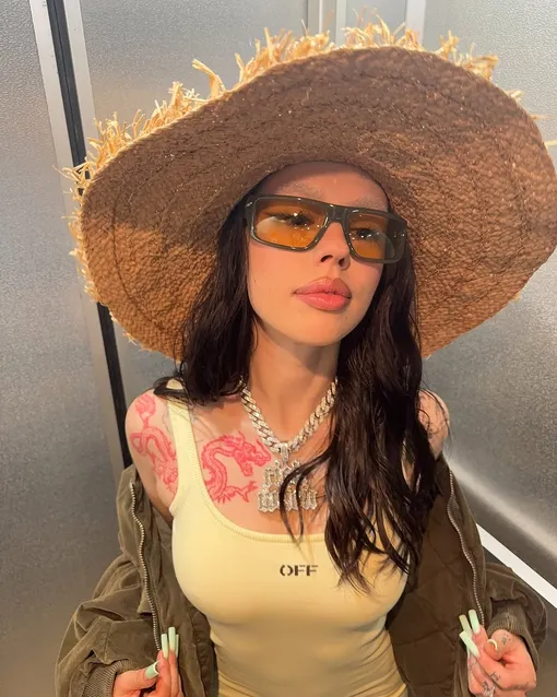 Инстасамка обвинила Николая Овечкина в мошенничестве