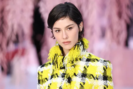 Стрижка-бритва: эта короткая прическа станет ультрамодной в апреле-2026 Стрижка-бритва: эта короткая прическа станет ультрамодной в апреле-2026