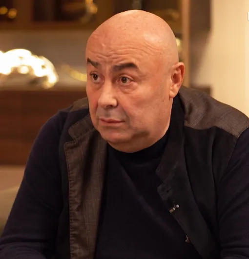 Михаил Хубутия в эфире шоу «Малахов» Михаил Хубутия в эфире шоу «Малахов»