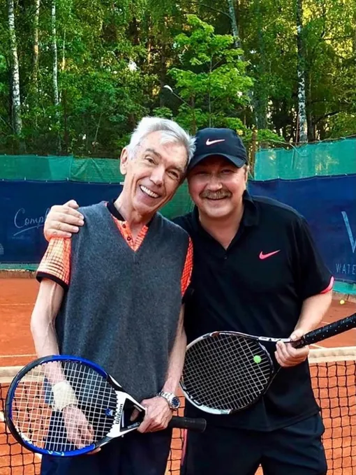 Юрий Николаев и Игорь Николаев Юрий Николаев и Игорь Николаев