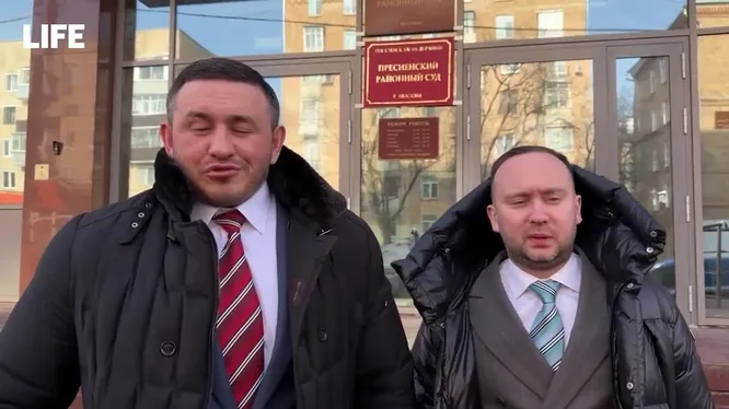 Нажми и смотри