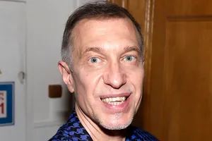 «Я до конца моих дней сохраню это в памяти»: Сергей Соседов появился в первом после смерти выпуске шоу «ВИА Суперстар!» «Я до конца моих дней сохраню это в памяти»: Сергей Соседов появился в первом после смерти выпуске шоу «ВИА Суперстар!»
