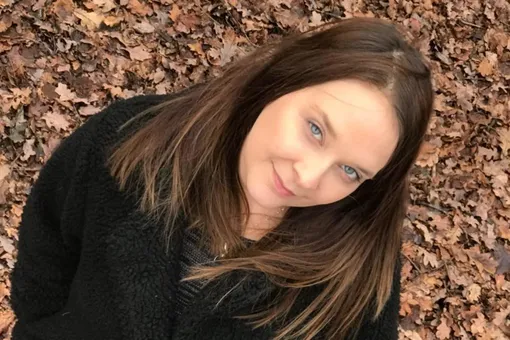 Англичанка пережила менопаузу в 13 лет и не может иметь детей Англичанка пережила менопаузу в 13 лет и не может иметь детей