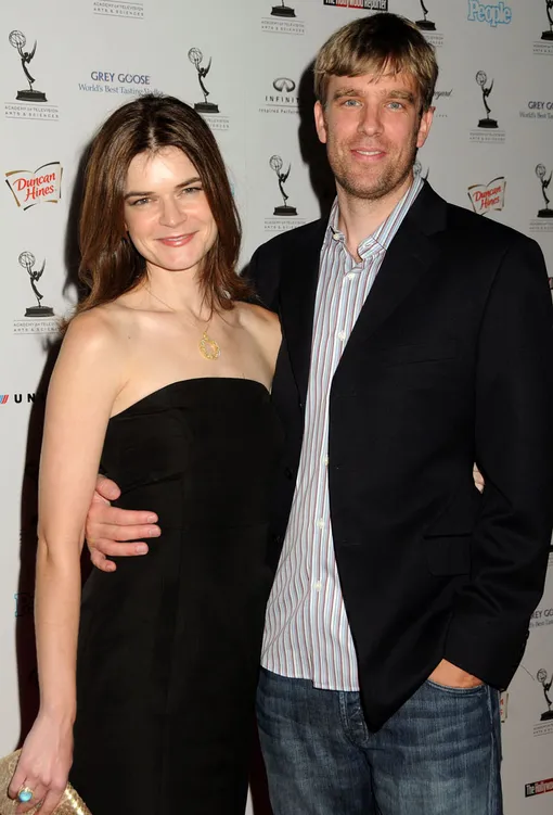 Бетси Брандт и Грэйди Олсен были вместе со студенческих лет