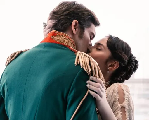 Матвей Лыков и Милана Бру играют главные роли в сериале «История его служанки»