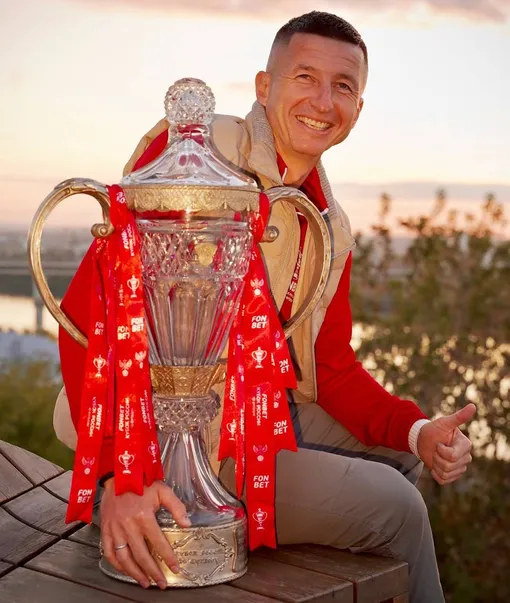 Евгений Алдонин является одним из самых титулованных российских футболистов и ветеранов спорта