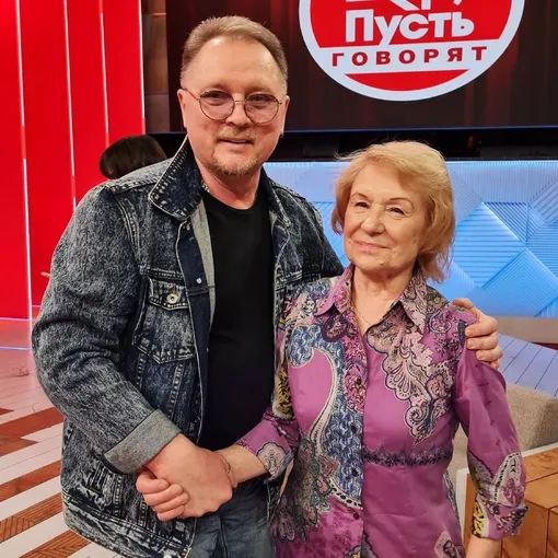 Леонид Дзюник и Людмила Дороднова в студии Первого канала