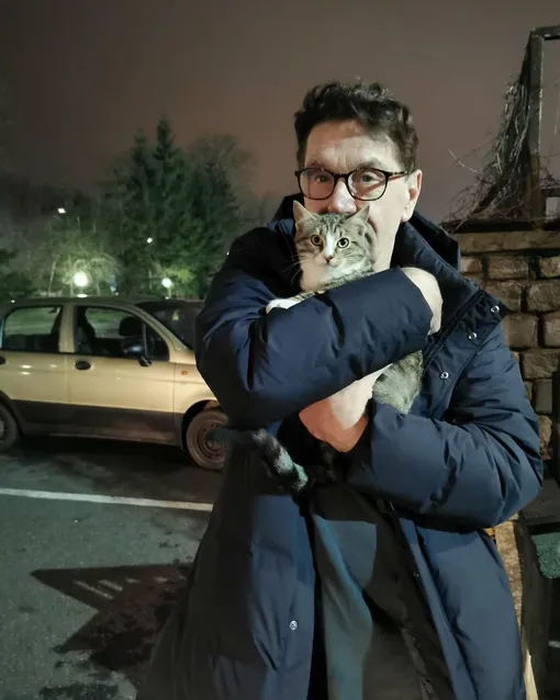 Сергей Маковецкий со своим котом Сергей Маковецкий со своим котом
