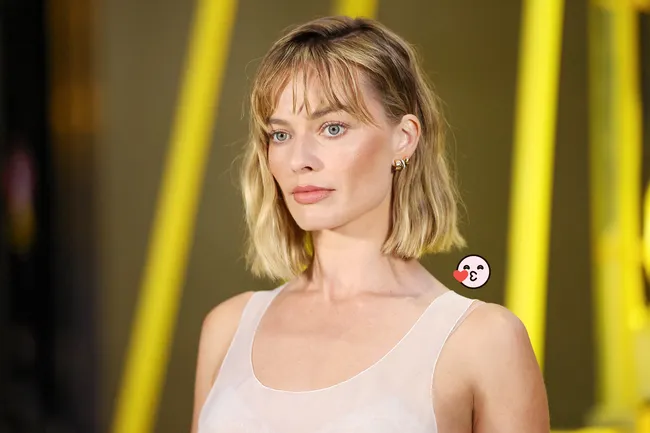 Самая модная укладка на весну: «косой» боб Марго Робби