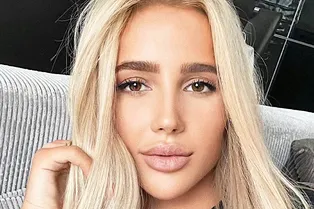 Возлюбленная Тимати примерила провокационный наряд, напоминающий о Мальдивах Возлюбленная Тимати примерила провокационный наряд, напоминающий о Мальдивах