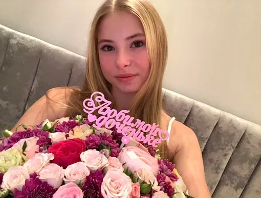 Эве-Владе исполнилось 16 лет Эве-Владе исполнилось 16 лет