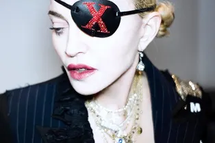 Мадонна встала на защиту Майкла Джексона после обвинений в педофилии Мадонна встала на защиту Майкла Джексона после обвинений в педофилии