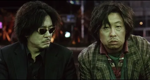 В «Олдбое» непредсказуема не только развязка – выбраться из лабиринта сюжета триллера не так просто Триллеры с высоким рейтингом и непредсказуемой развязкой