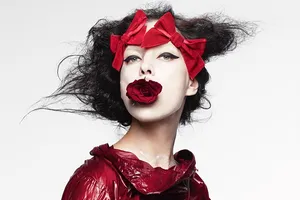 «Искусство во всех его формах!»: Ирина Шейк снялась с голой грудью для французского глянца «Искусство во всех его формах!»: Ирина Шейк снялась с голой грудью для французского глянца