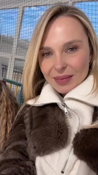 Нажми и смотри