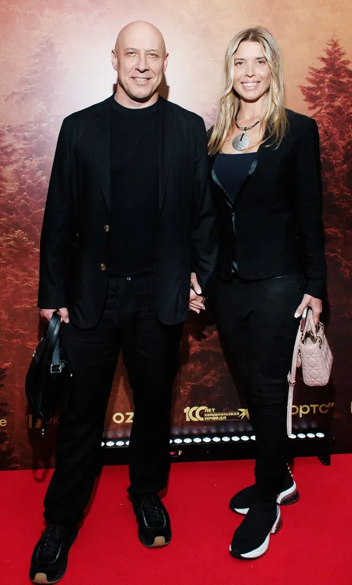 Денис Майданов с женой Натальей Колесниковой