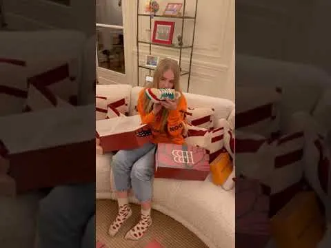 Нажми и смотри Нажми и смотри
