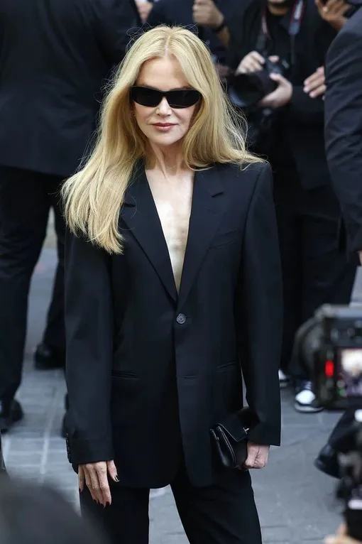 Николь Кидман выбрала дерзкий образ для светского мероприятия Николь Кидман выбрала дерзкий образ для светского мероприятия