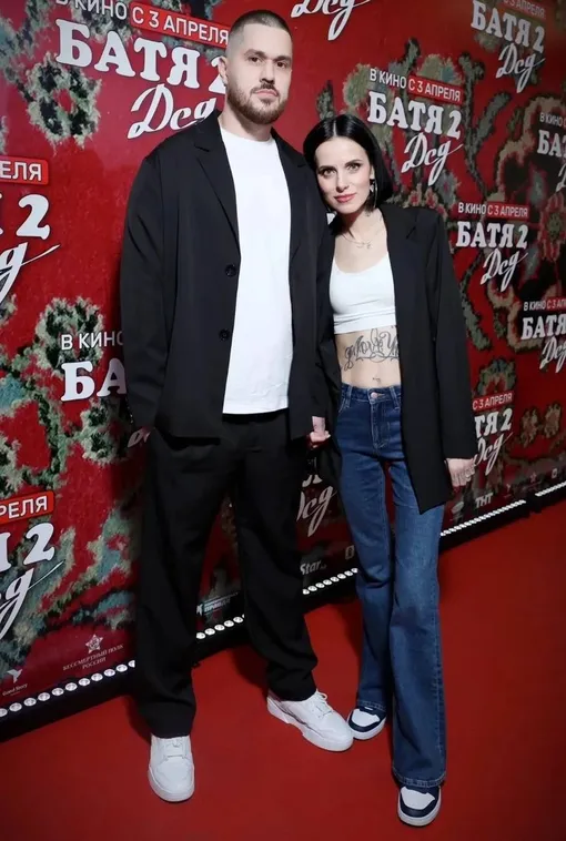 Юрий Фунтов и Лина Джебисашвили на премьере фильма «Баты-2: Дед» Юрий Фунтов и Лина Джебисашвили на премьере фильма «Баты-2: Дед»