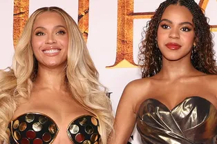 Старшая дочь Бейонсе и Джея Зи появилась в Париже, изумив блогеров сходством с матерью Старшая дочь Бейонсе и Джея Зи появилась в Париже, изумив блогеров сходством с матерью