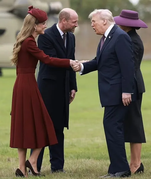 Кейт Миддлтон и принц Уильям встретили Дональда и Меланию Трамп