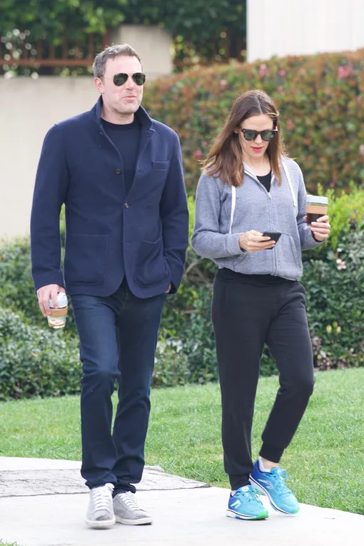 Бен Аффлек сохранил нормальные отношения с Дженнифер Гарнер