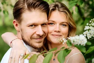«Ему было сложно меня отпустить»: Мария Ивакова заявила, что рассталась с Никитой Ефремовым после ретрита у секс-коуча «Ему было сложно меня отпустить»: Мария Ивакова заявила, что рассталась с Никитой Ефремовым после ретрита у секс-коуча