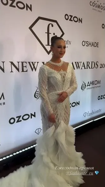 Нажми и смотри