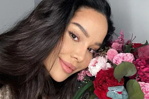 «Я в нескромном виде. Смотрите, какая красотка!»: Катя Колисниченко после пластической операции снялась в белье «Я в нескромном виде. Смотрите, какая красотка!»: Катя Колисниченко после пластической операции снялась в белье