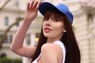 «Грабитель напал на меня в Лондоне»: российская актриса и звезда Playboy Мария Лиман заявила о высокой преступности
