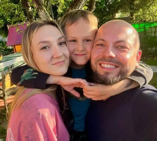 Ярослав Сумишевский с детьми — дочерью Ксенией и сыном Мирославом