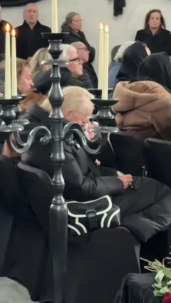 Нажми и смотри