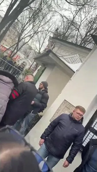 Нажми и смотри Нажми и смотри