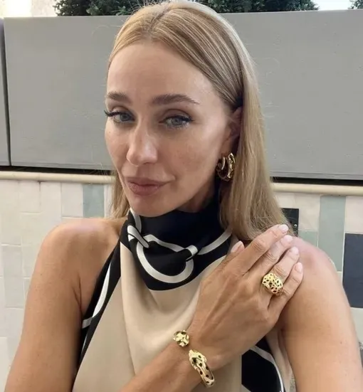 Татьяна Белякова поедет в отпуск с дочерью и ее возлюбленным