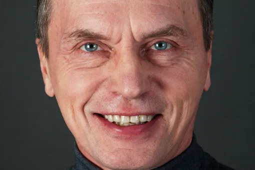 Загадочно пропал на рыбалке в Подмосковье актер сериалов «Бригада» и «Каменская» Александр Высоковский Загадочно пропал на рыбалке в Подмосковье актер сериалов «Бригада» и «Каменская» Александр Высоковский