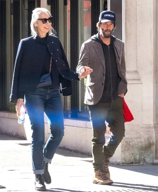 Александра Грант и Киану Ривз вместе больше шести лет