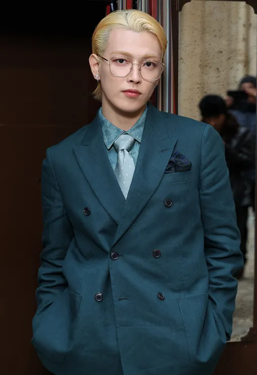 Ким Хонджун на показе Paul Smith