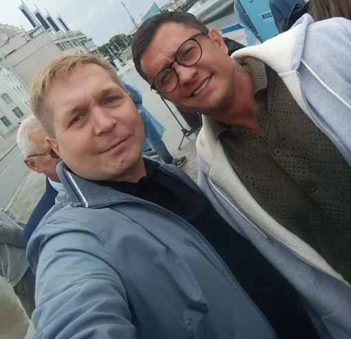 Павел Чернявский и Павел Прилучный на съемках сериала «Виноград» Павел Чернявский и Павел Прилучный на съемках сериала «Виноград»