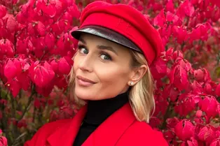 «Я прыгаю от счастья!»: билборд с фото Полины Гагариной появился на Таймс-сквер «Я прыгаю от счастья!»: билборд с фото Полины Гагариной появился на Таймс-сквер