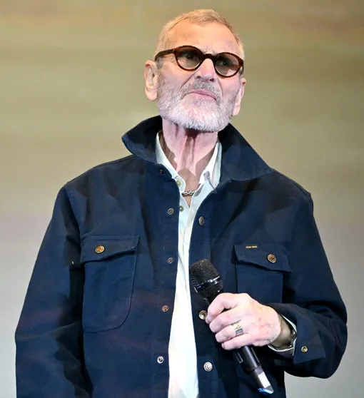 Чеки Карио в последние годы боролся с онкологией