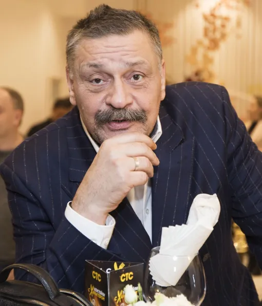 Дмитрий Назаров уже четвертый год живет во Франции Дмитрий Назаров уже четвертый год живет во Франции