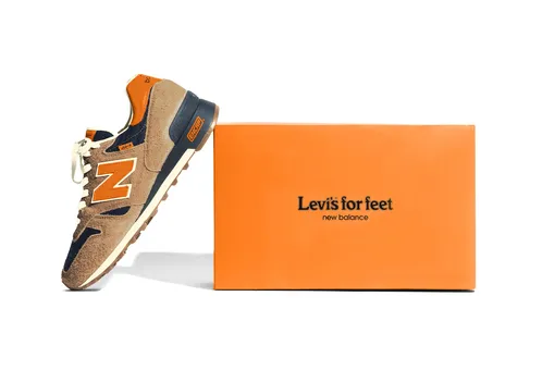 Levi's и New Balance выпустили 1300-ю модель кроссовок в новой интерпретации Levi's и New Balance выпустили 1300-ю модель кроссовок в новой интерпретации