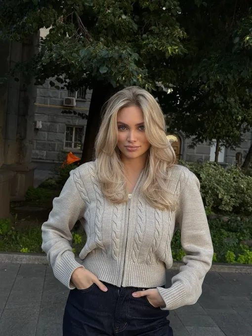 Валерия совмещает материнство и учебу в вузе