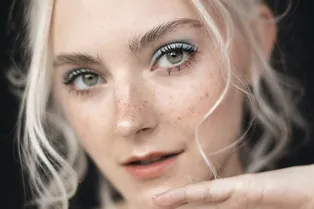 «Мы поженились в Лас-Вегасе»: звезда фильмов для взрослых Ева Эльфи переехала из России в США «Мы поженились в Лас-Вегасе»: звезда фильмов для взрослых Ева Эльфи переехала из России в США