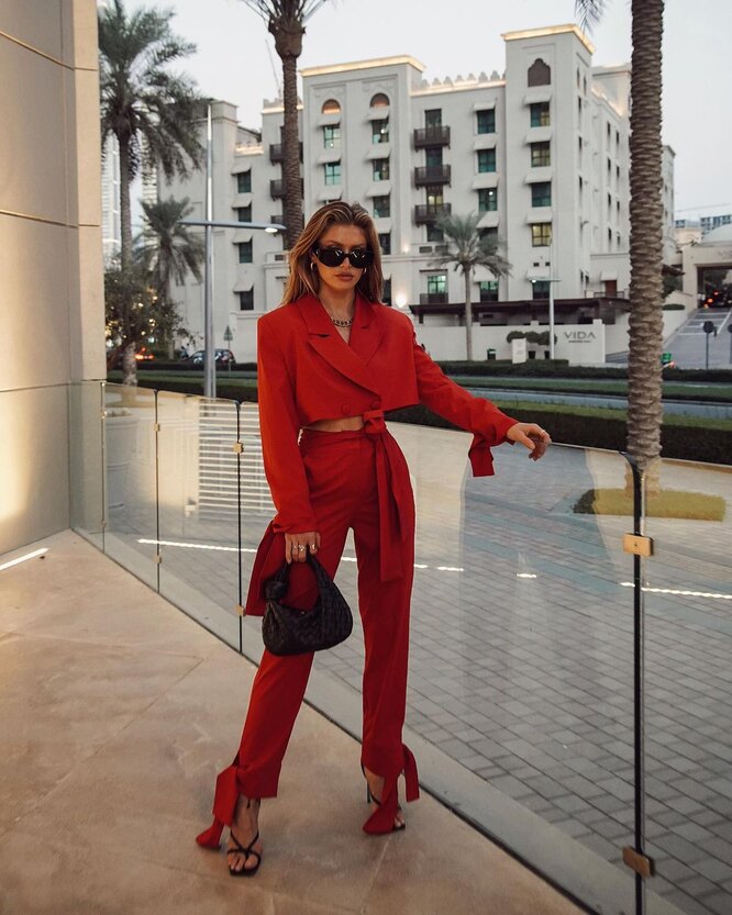 Выделите тонкую талию с помощью стильных поясов