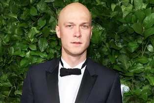 Юру Борисова номинировали на премию «Золотой глобус» за роль в фильме «Анора» Юру Борисова номинировали на премию «Золотой глобус» за роль в фильме «Анора»