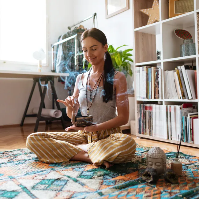 Вода, воздух, огонь: как очистить дом от негативной энергии при помощи стихий