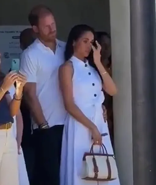 Меган Маркл расплакалась во время речи подруги