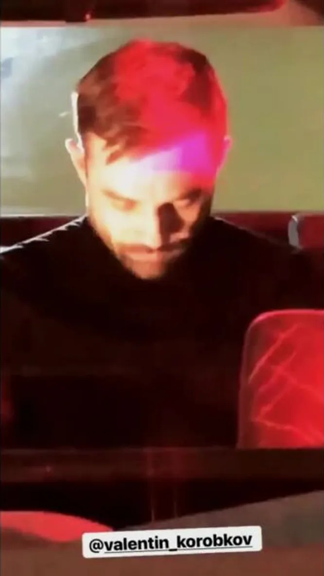 Нажми и смотри